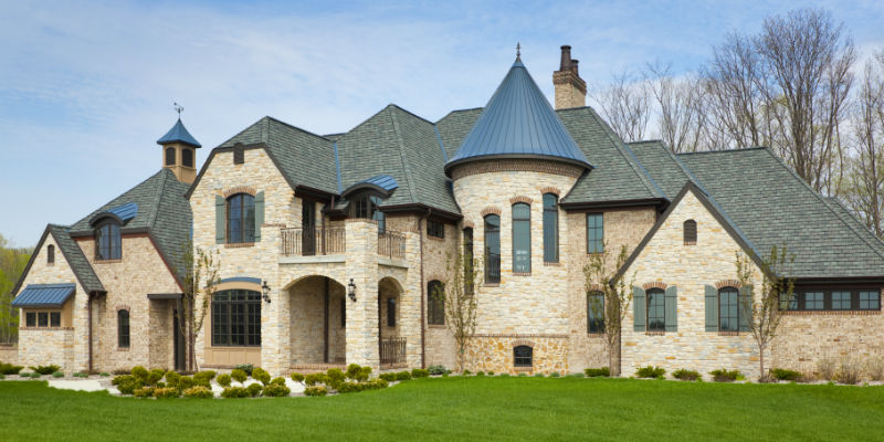 Elaborate Roof Designs in Lake Norman, North Carolina